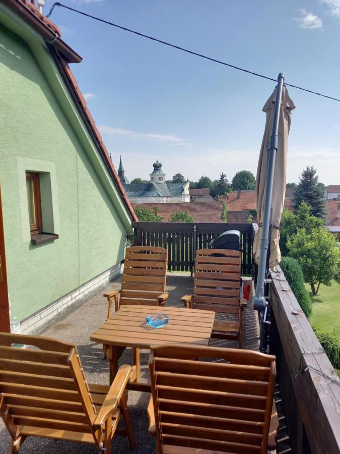 Apartman Vysocina Zvole  Eksteriør billede